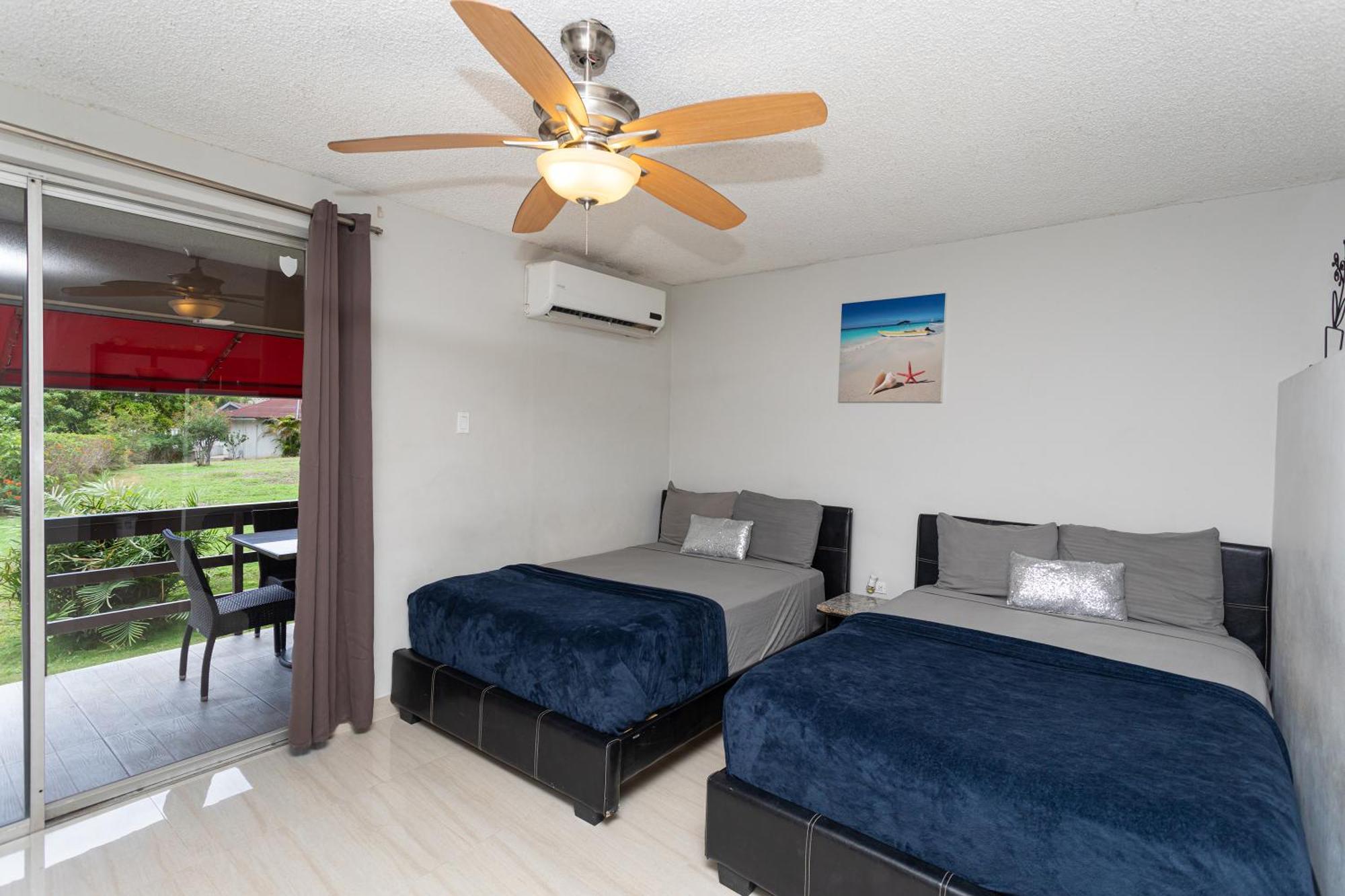 Montego Bay Club Apartments Eksteriør billede